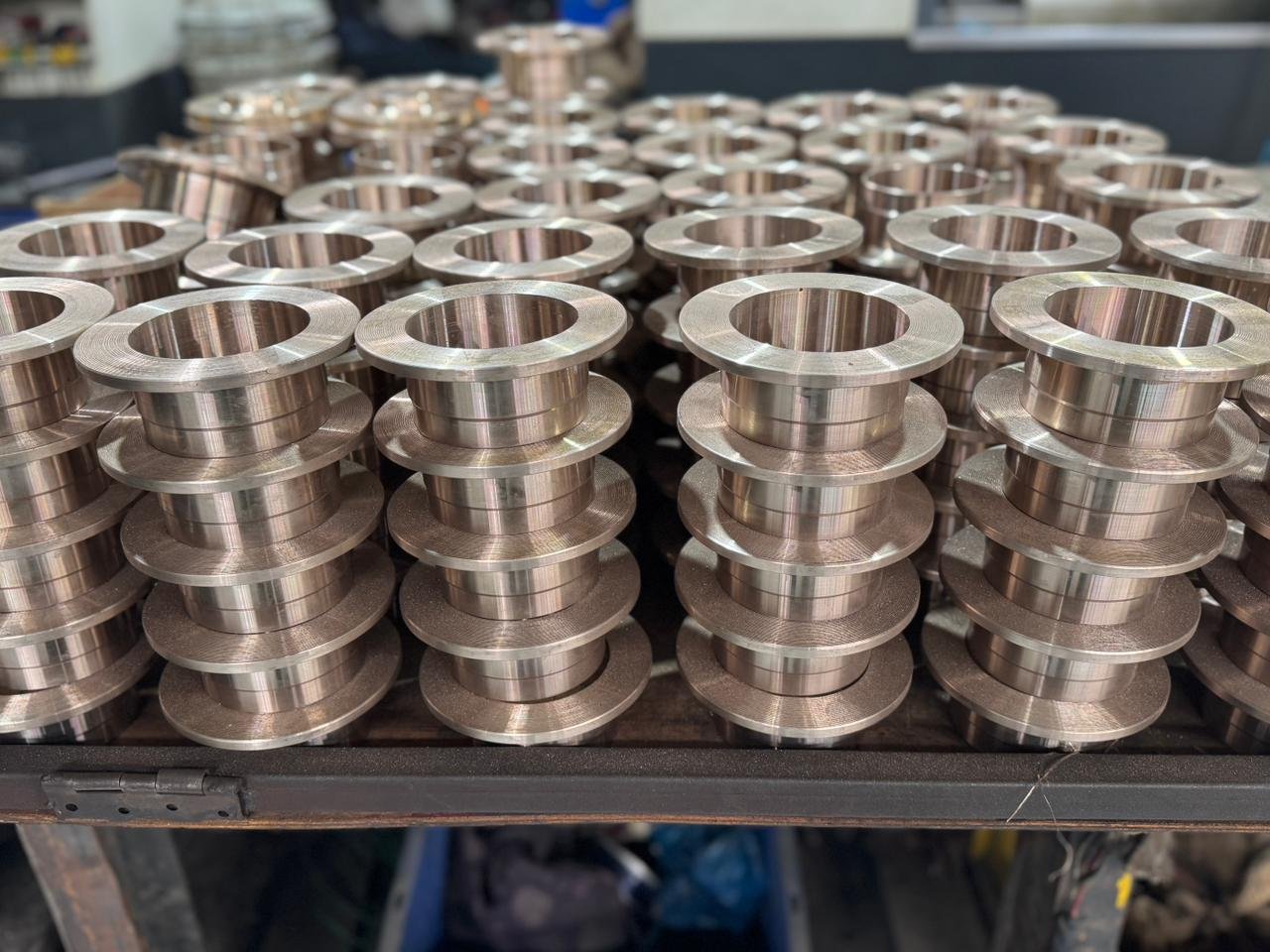Sunflex Metalloy Manufacturing Plant – Copper Nickel Stub End Factory
